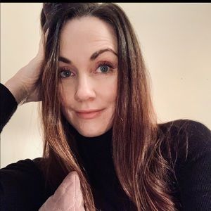 Meet your Posher, Alida